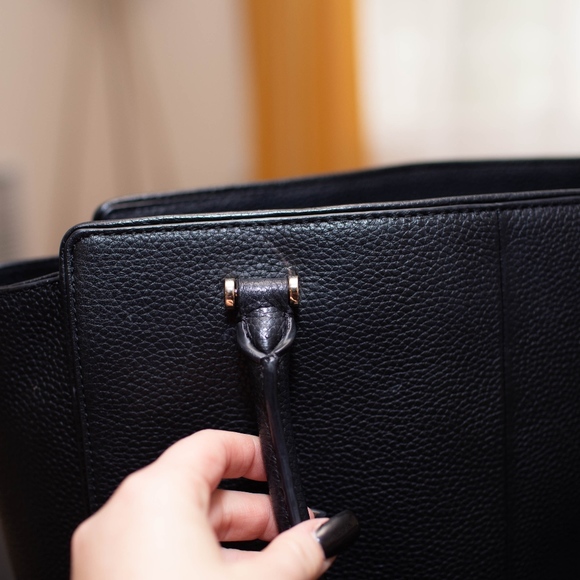 Large Black Kate Spade Purse - Picture 6 of 8